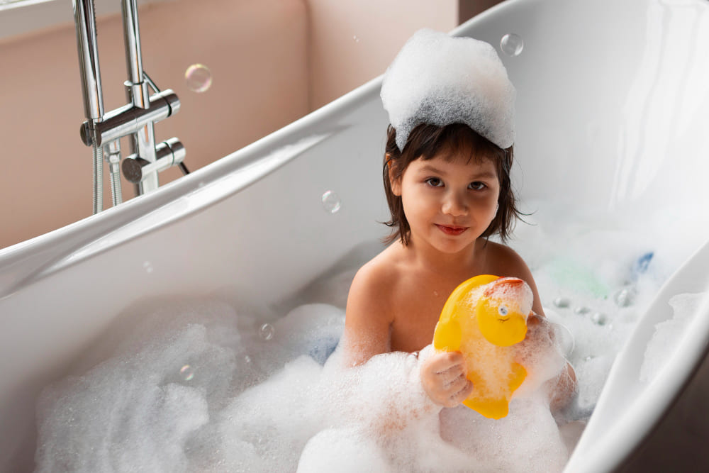 Tu pequeño está en el mejor momento para aprender los hábitos de limpieza que le servirán en el futuro, ¡descubrelos!
